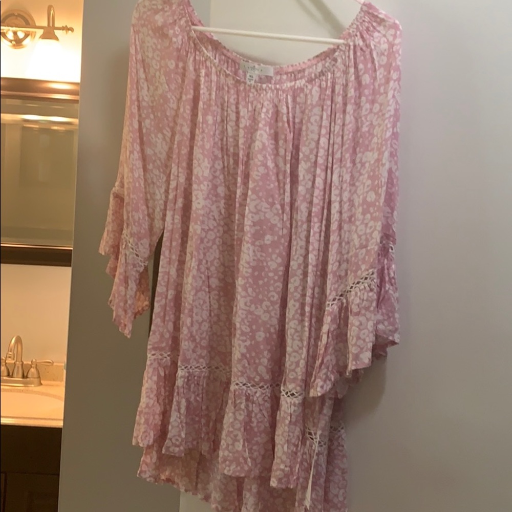 Women’s Blouse 👚